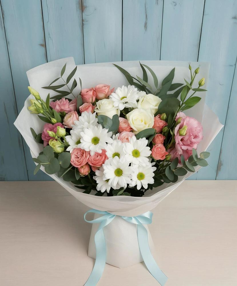 Букет цветов из: Розы, Лизиантусы и Хризантемы в Унъюган
