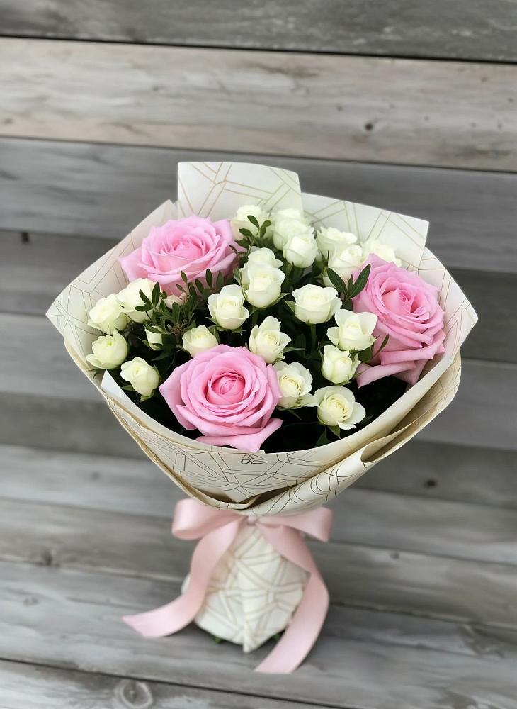 Букет цветов из: Розы в Унъюган