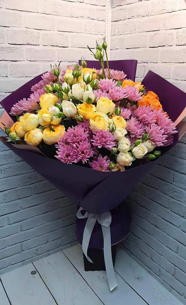 Букет цветов из: Хризантемы и Розы в Унъюган