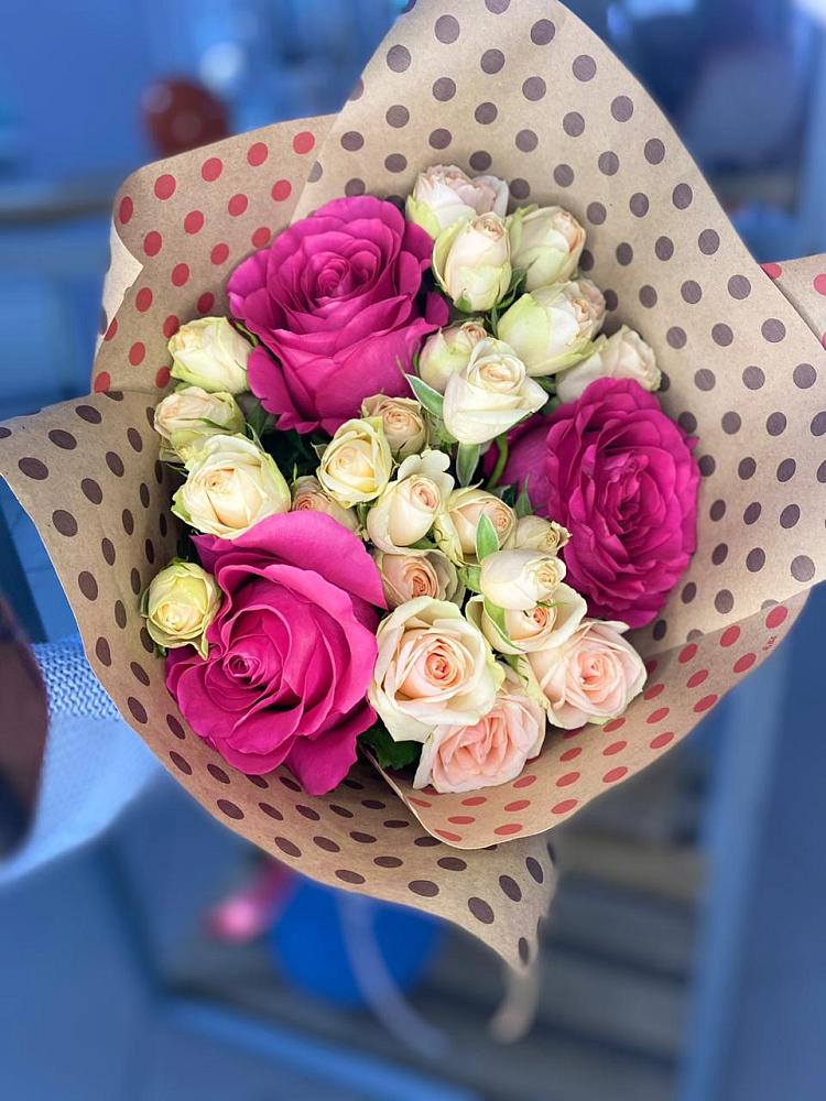 Букет цветов из: Розы в Унъюган