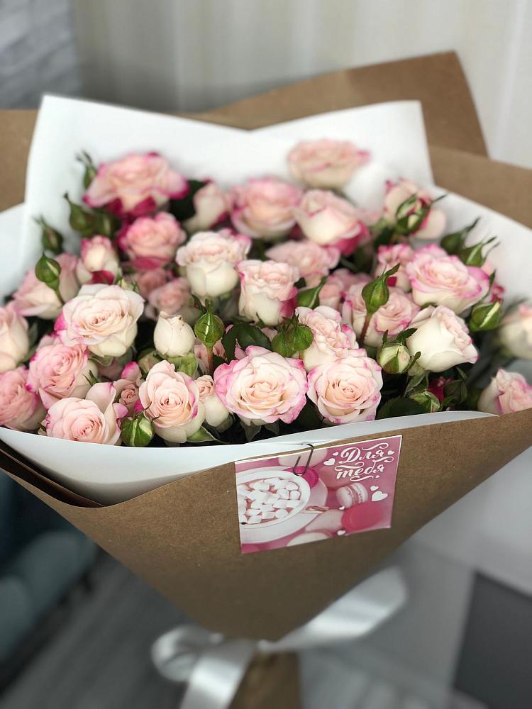 Букет цветов из: Розы в Унъюган