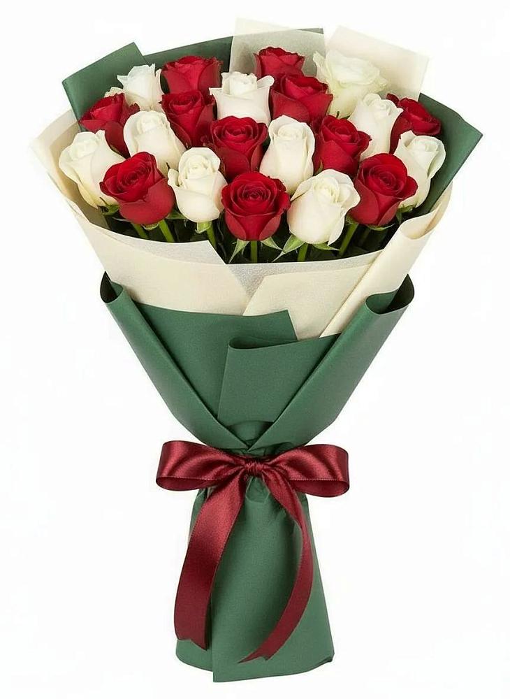 Букет Микс из красных и белых роз в Унъюган