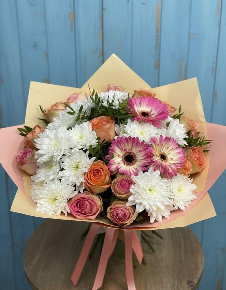 Букет цветов из: Розы, Герберы и Хризантемы в Унъюган