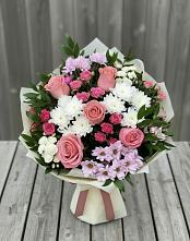 Букет цветов из:  Альстромерии, Гвоздики, Розы и Хризантемы в Унъюган