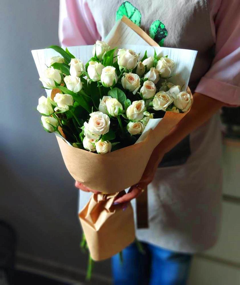 Букет цветов из: Розы в Унъюган