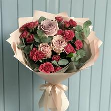 Букет цветов из:  Гвоздики и Розы в Унъюган