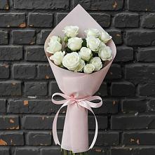 Букет цветов из:  Розы в Унъюган