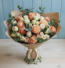 Букет цветов из:  Альстромерии и Розы в Унъюган